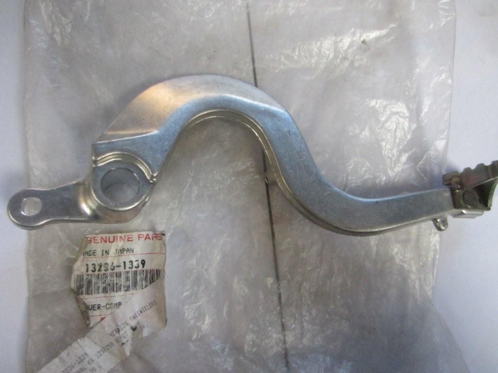 A.rempedaal KX 125/250 01/02